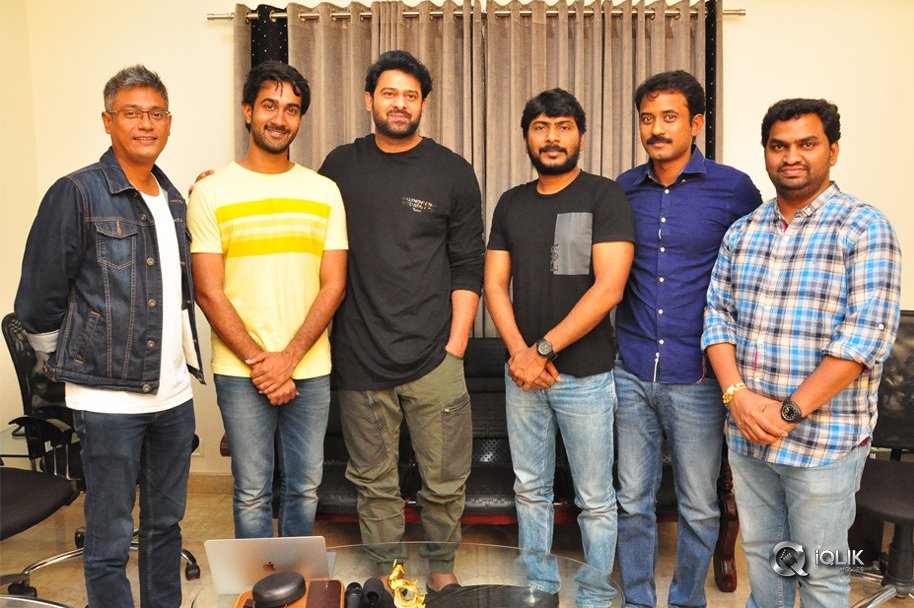 Prabhas-Appreciates-Paper-Boy-Trailer-Photos